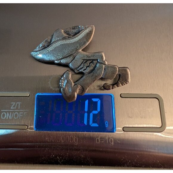 Vintage Mexican Sterling Silver Sombrero Man Brooch Unique Walking Figure Pin - Picture 5 of 13